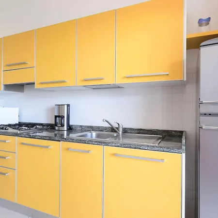 Apartamento Sunbeach-1 By Interhome Lignano Sabbiadoro