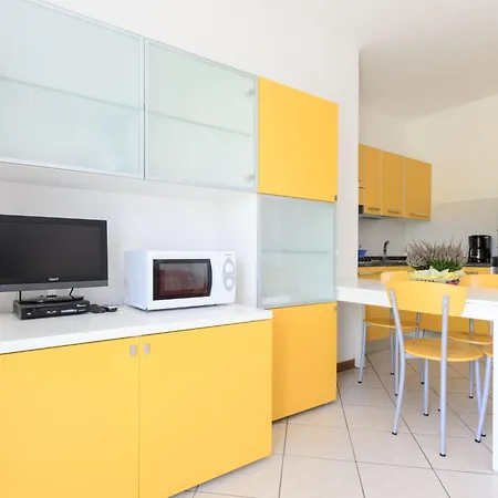 Sunbeach-1 By Interhome Apartament Lignano Sabbiadoro