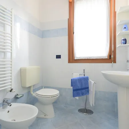 Apartmán Sunbeach-1 By Interhome *